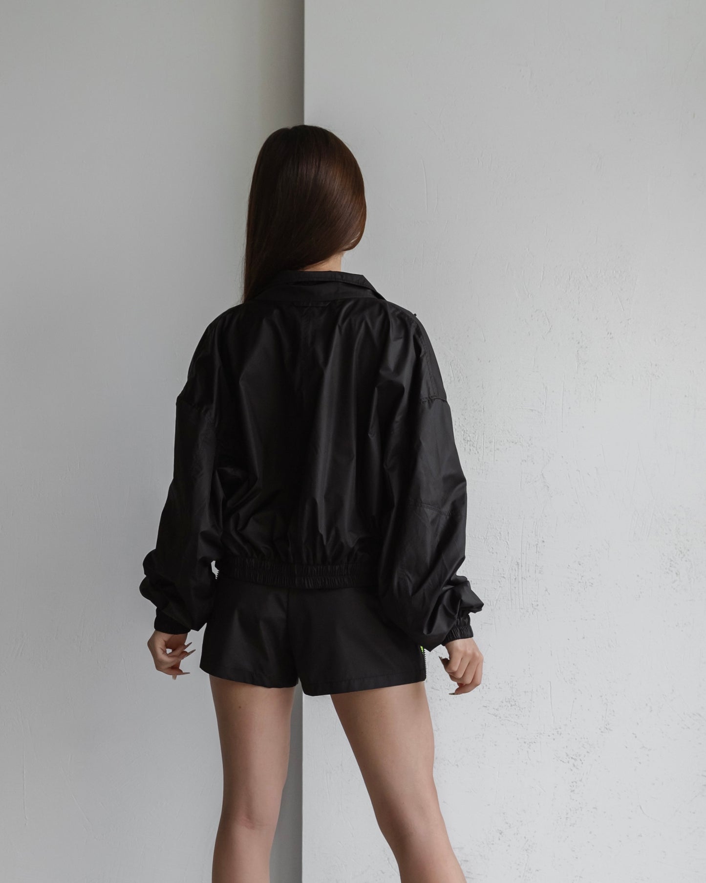 Бомбер zip black