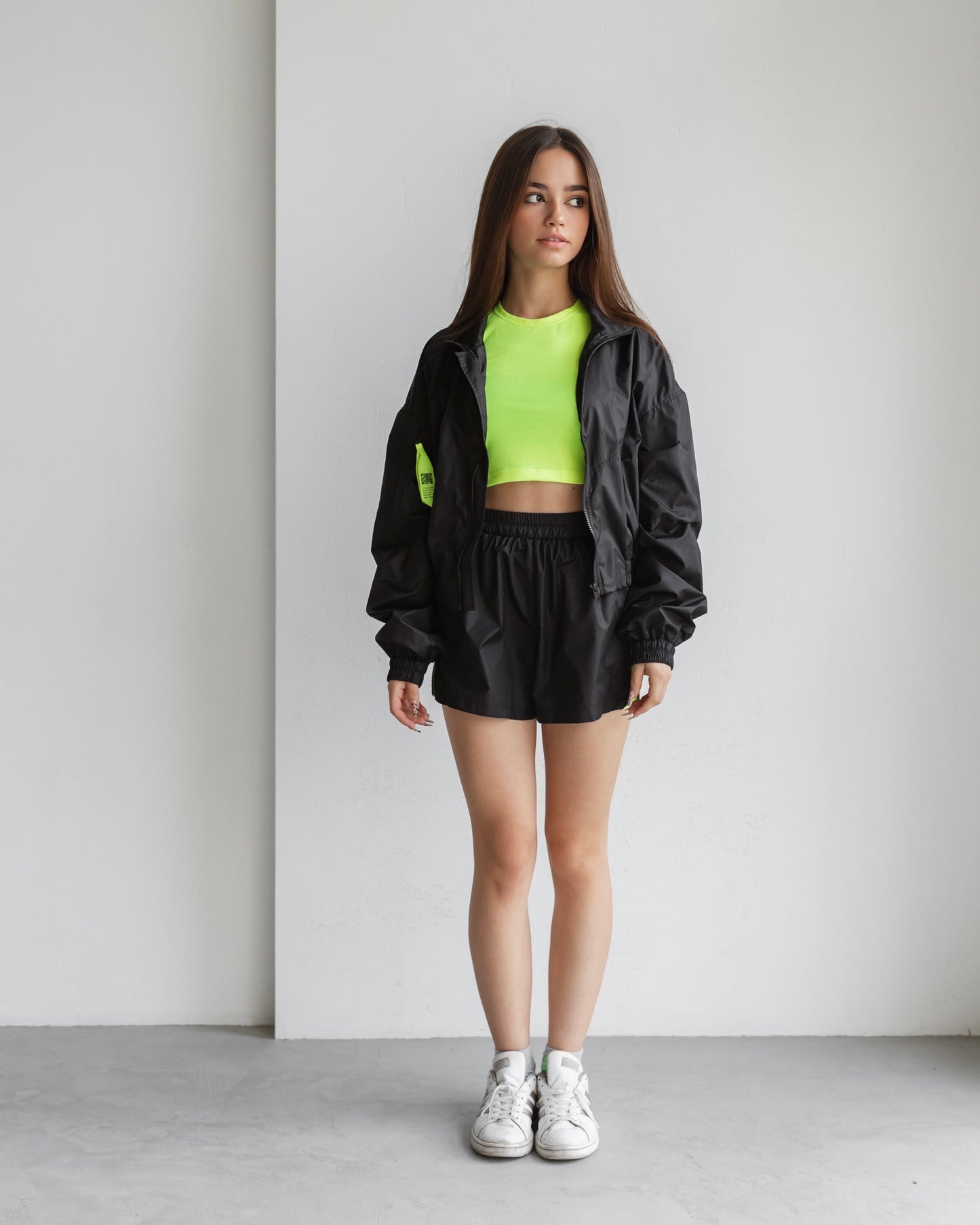 Бомбер zip black