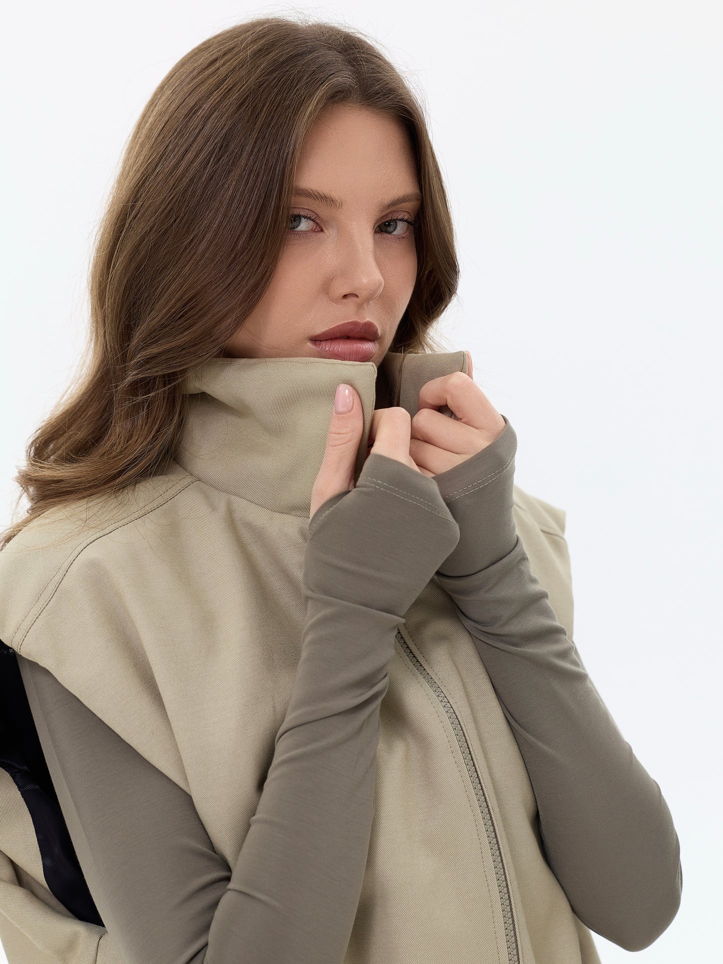 Жилет winter sand